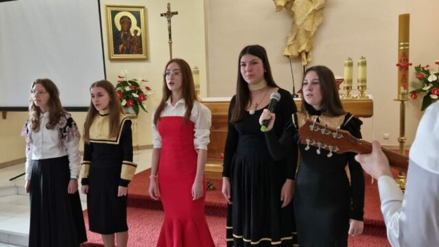 Zdjęcie WhatsApp 2025-11-12 o 18.08.34_78280621