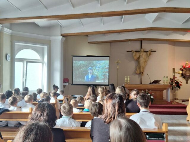 Zdjęcie WhatsApp 2025-11-12 o 21.10.13_cd9829e9